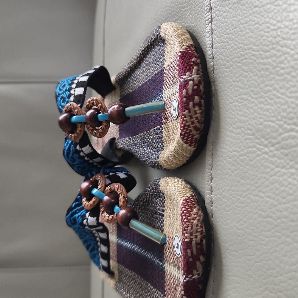 Sold - Picture 3 of 5